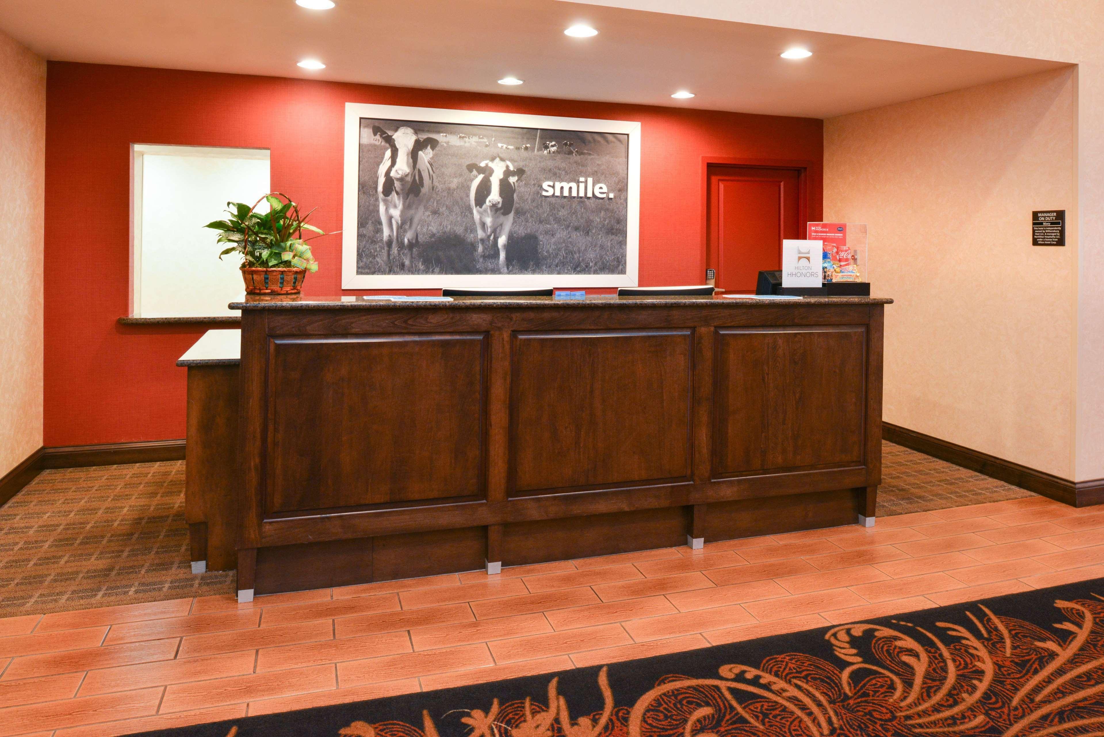 Hampton Inn Williamsburg Exteriér fotografie
